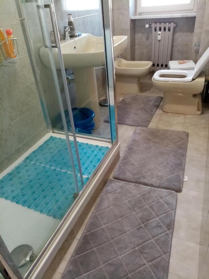 Bruno Turin Apartment Near The Metro Collegno Ngoại thất bức ảnh
